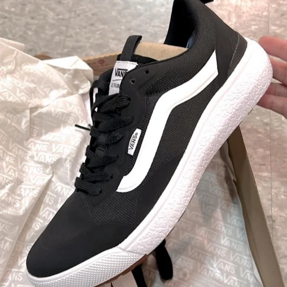 Vans men's shoes - Picture 4 of 5